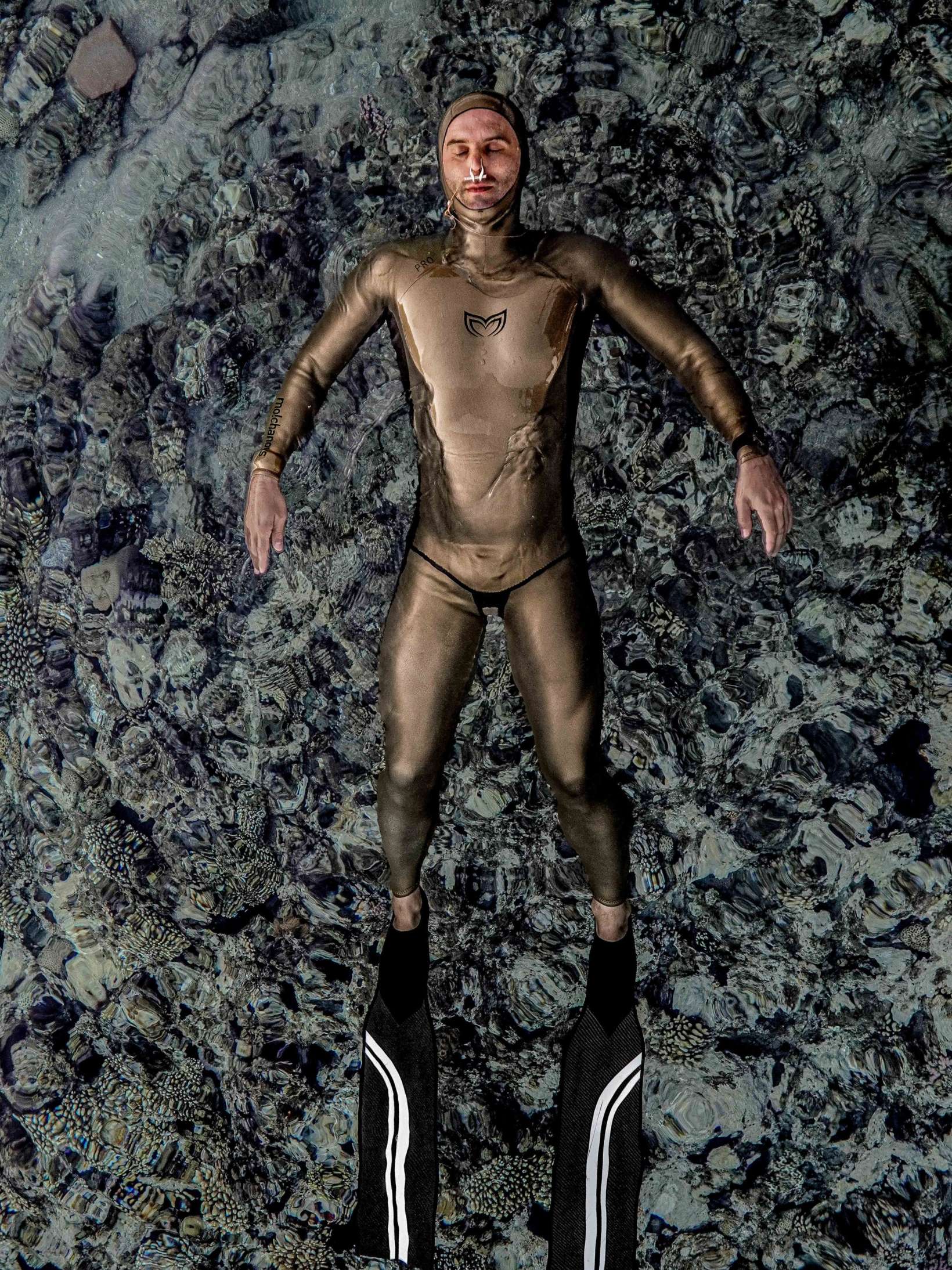 남성 전문가용 잠수복(내부 안감)