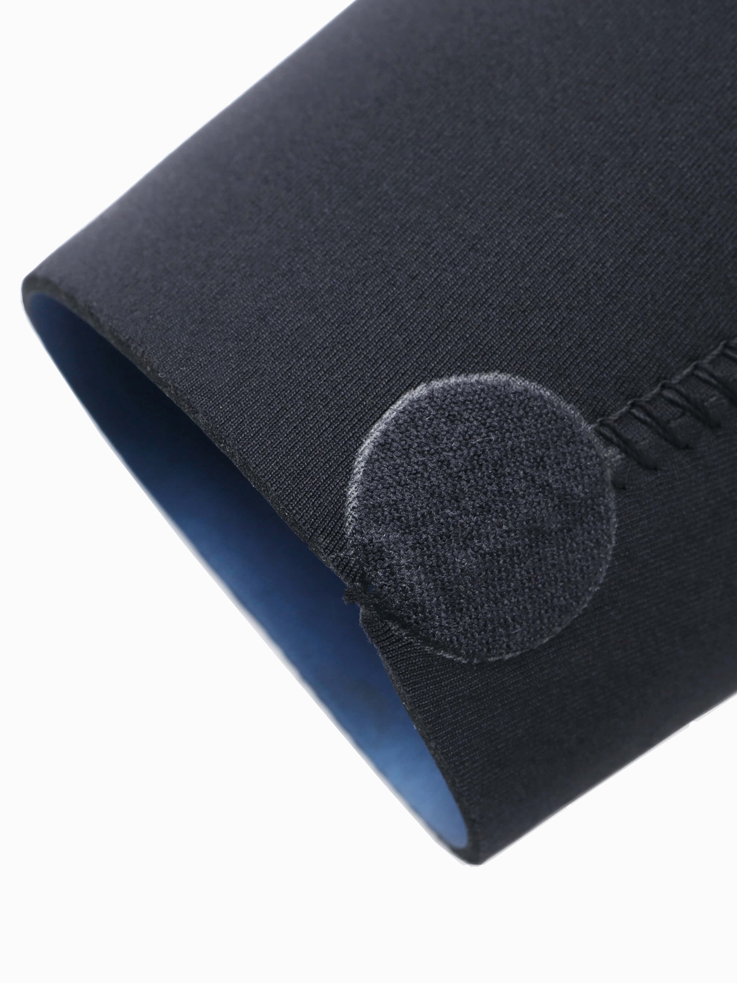 Patches over the end of stitching ensure long lasting quality for these mens competition wetsuits