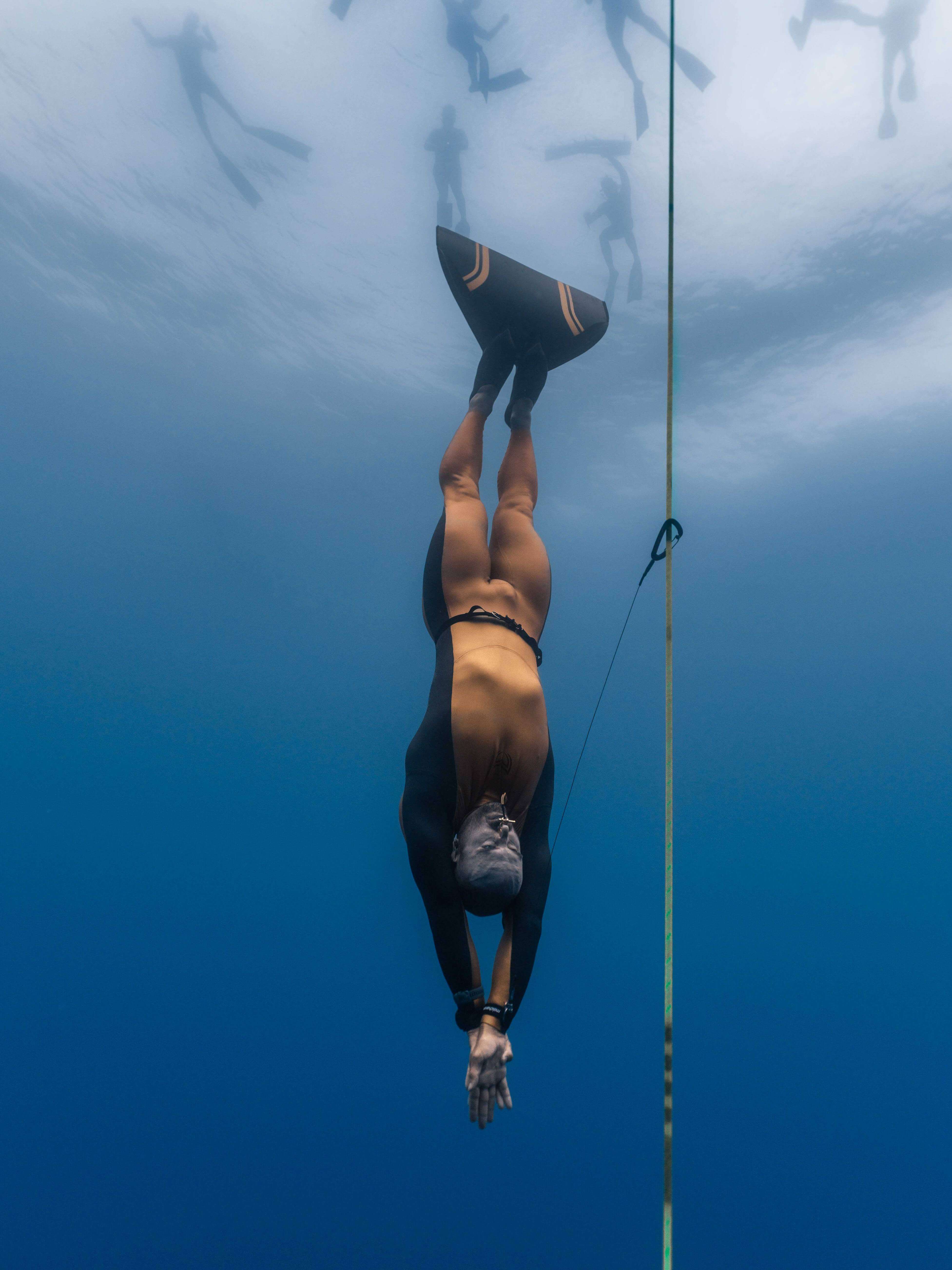 PRO Men’s One-Piece Wetsuit Inside-Lined